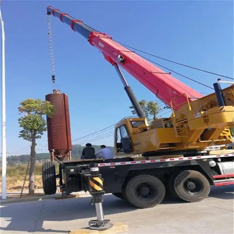 蓬溪专业吊车租赁多少钱