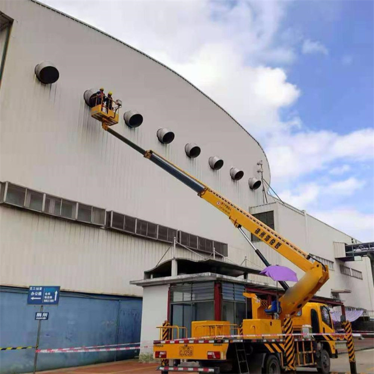 蓬溪高空作业车出租服务：专业广告牌安装解决方案