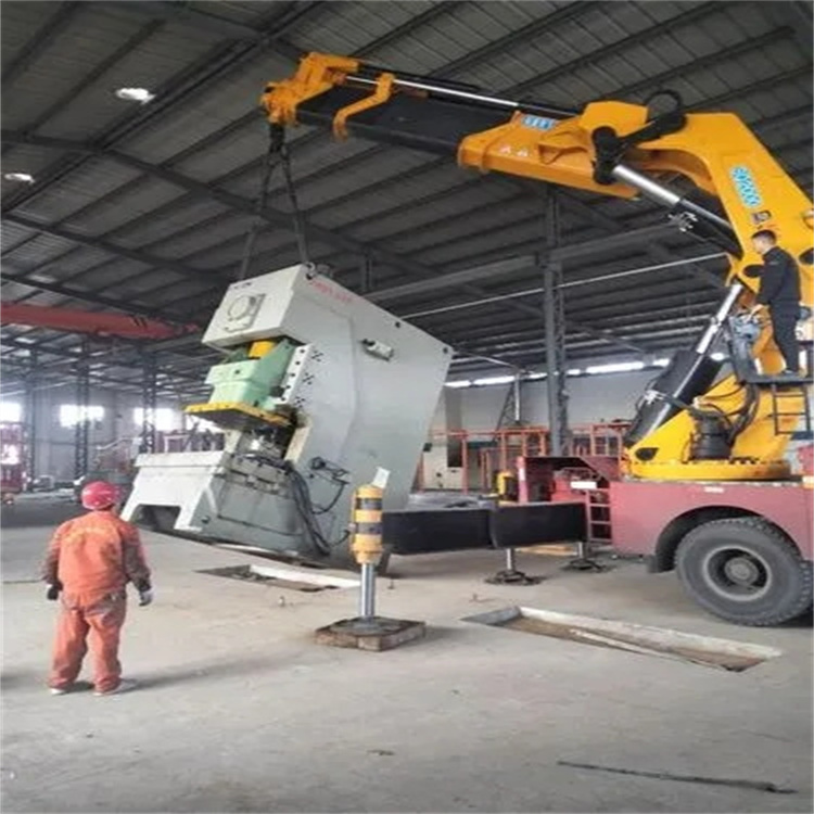 蓬溪80吨折臂吊车出租附近电话