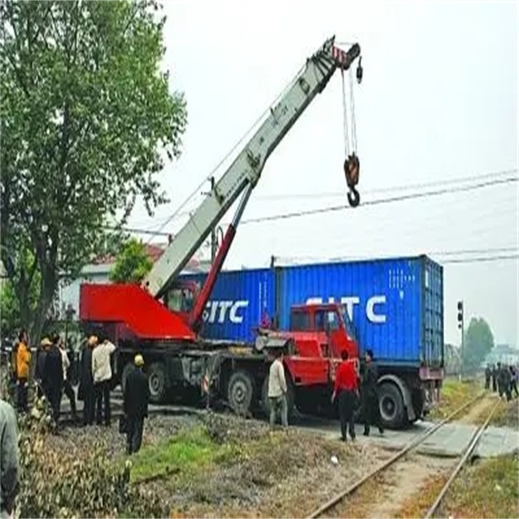 蓬溪如何快速找到附近的吊车救援公司